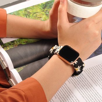 Elastický pásek pro chytré hodinky Apple Watch 40 mm (6.série) - růžová
