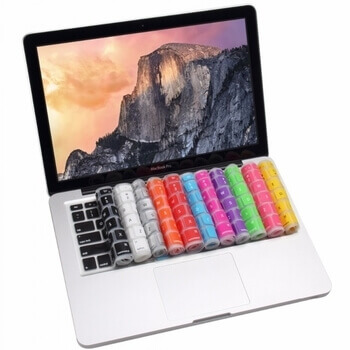 Silikonový ochranný obal na klávesnici EU verze pro Apple MacBook Air 15,3" (2023, M2) - průhledný